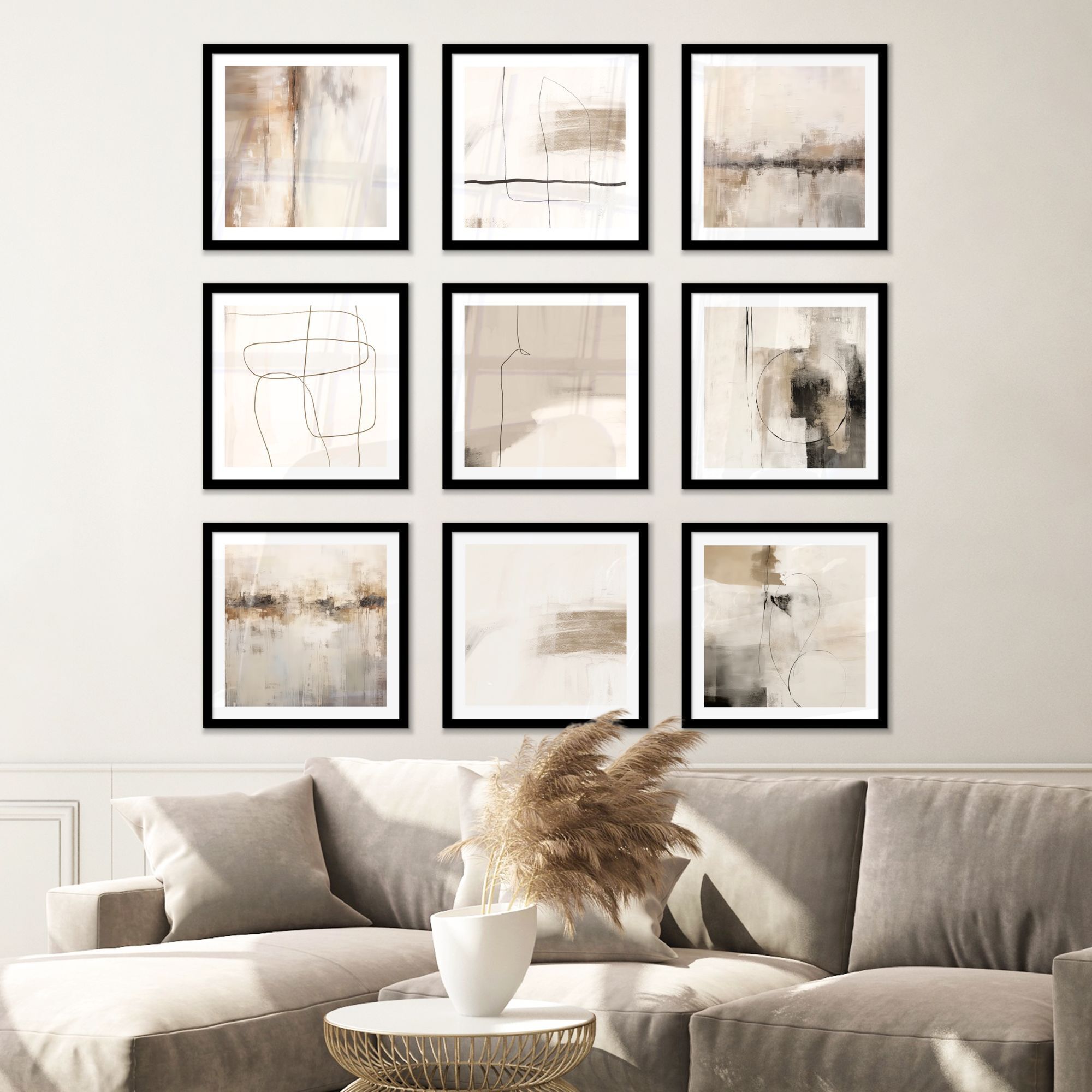 Fotowand neutrale schoonheidaan een muur boven een grijze bank