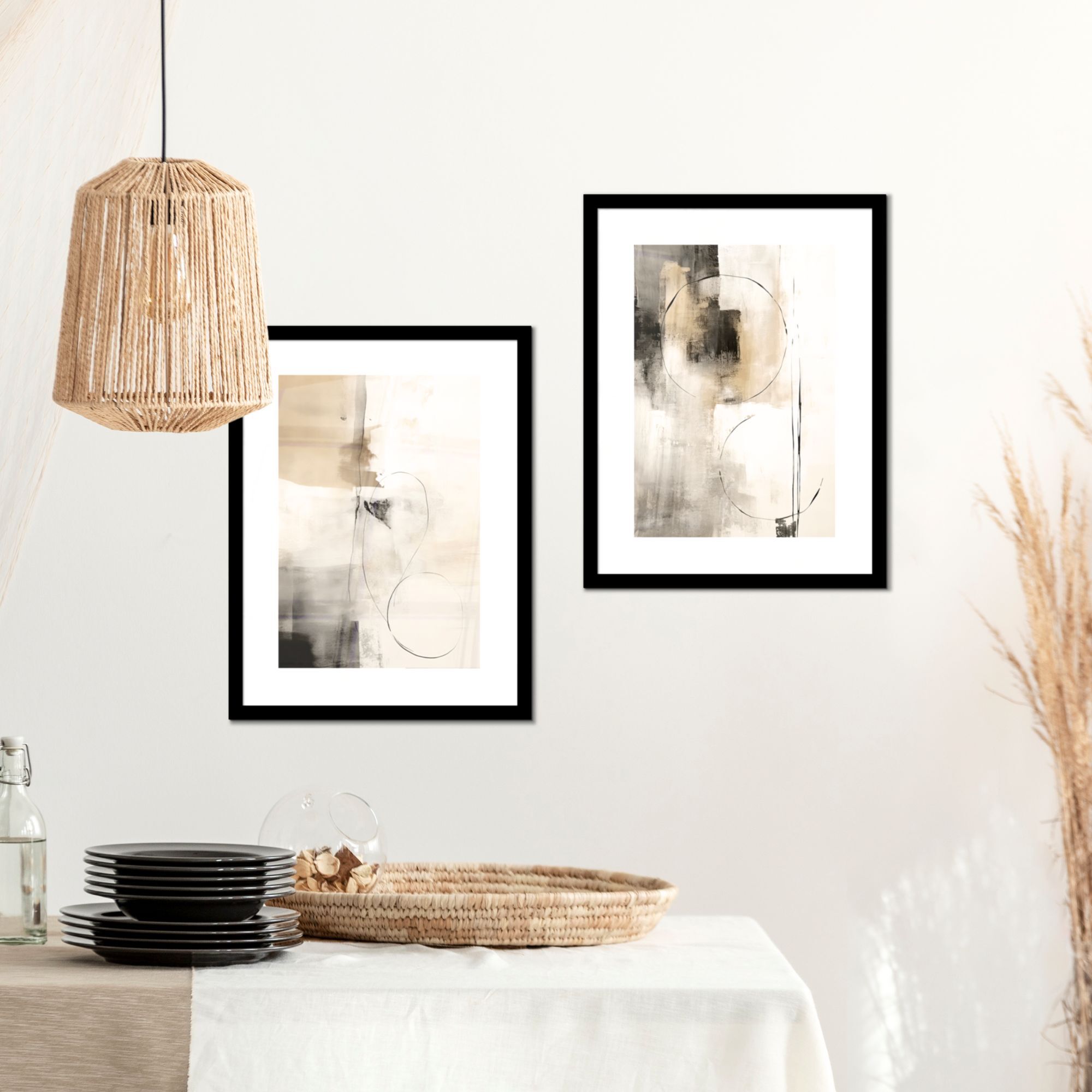 Fotowand modern aan een muur boven een tafel